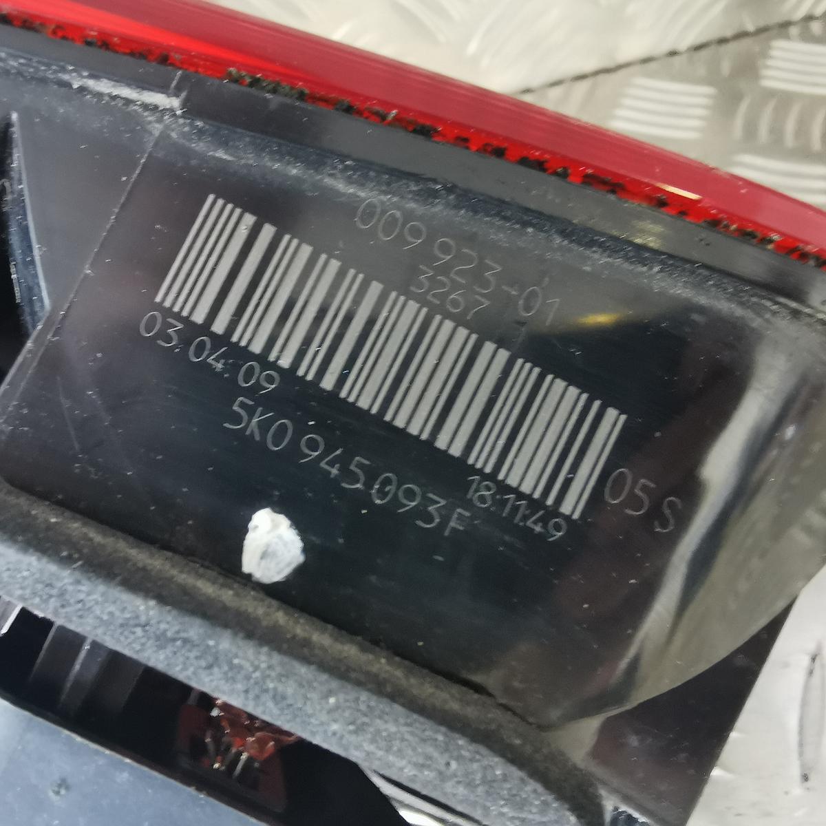 VW Golf 6 08-12 Rückleuchte Schlussleuchte innen links 3-trg 5K0945093F VW Golf 6 08-12 Rückleuchte Schlussleuchte innen links 3-trg 5K0945093F